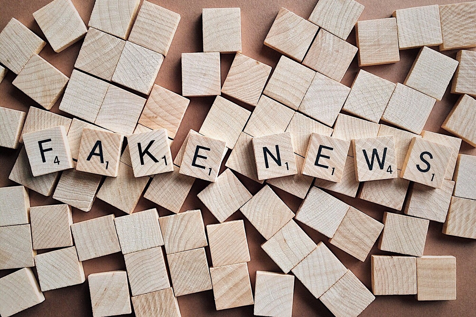 FAKE NEWS: NÃO CAIA NESSA